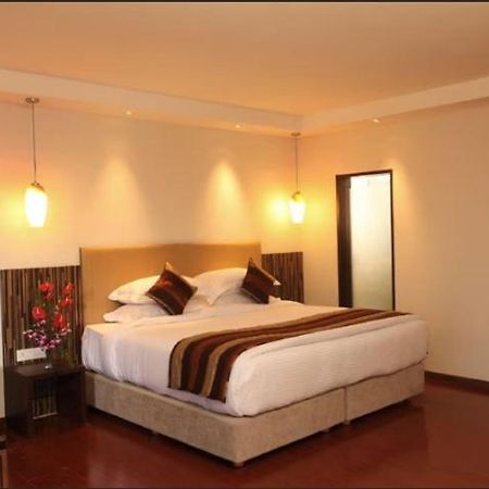 The Altruist Business Hotel Kharadi Pune Dış mekan fotoğraf