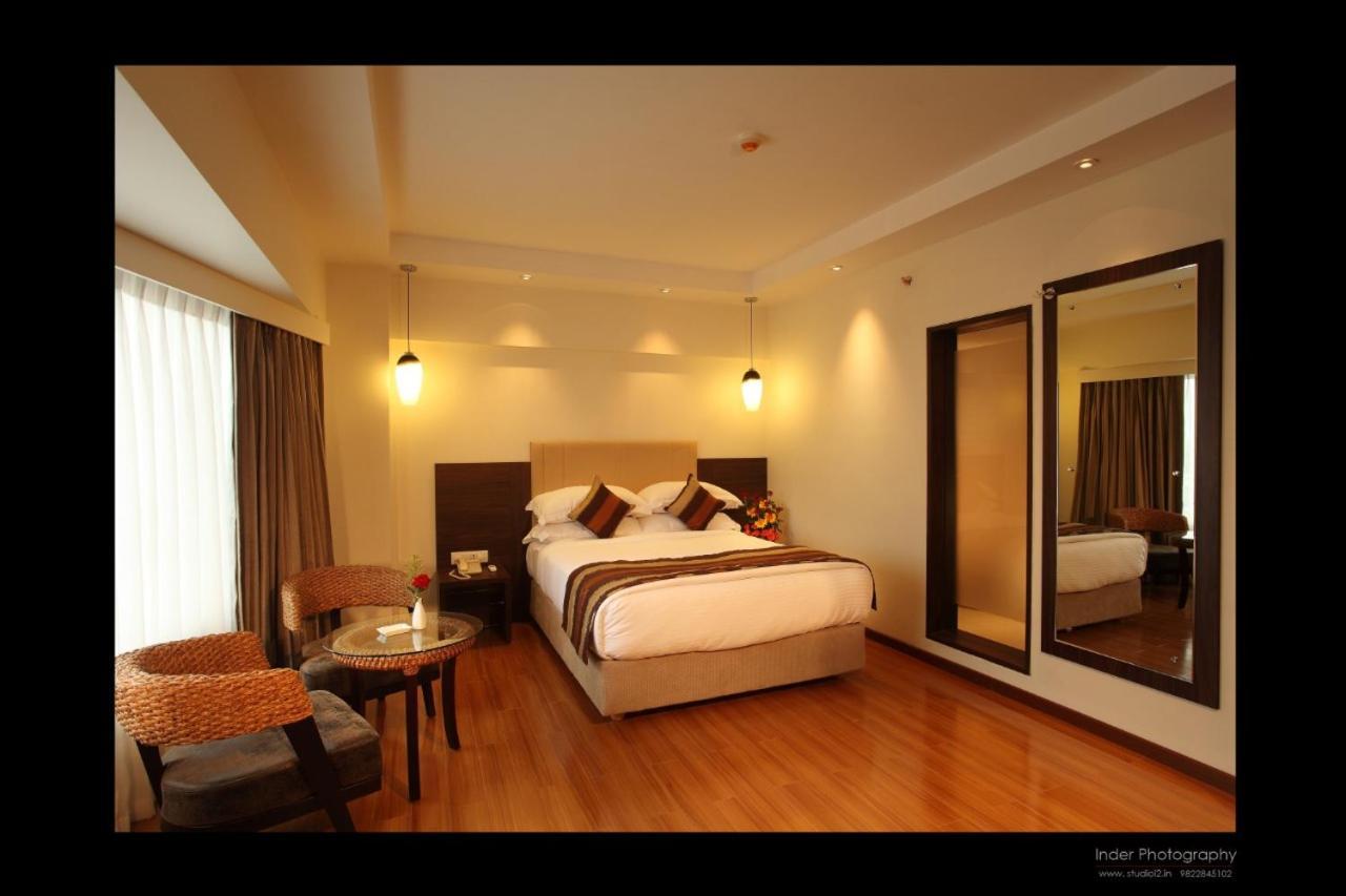 The Altruist Business Hotel Kharadi Pune Dış mekan fotoğraf