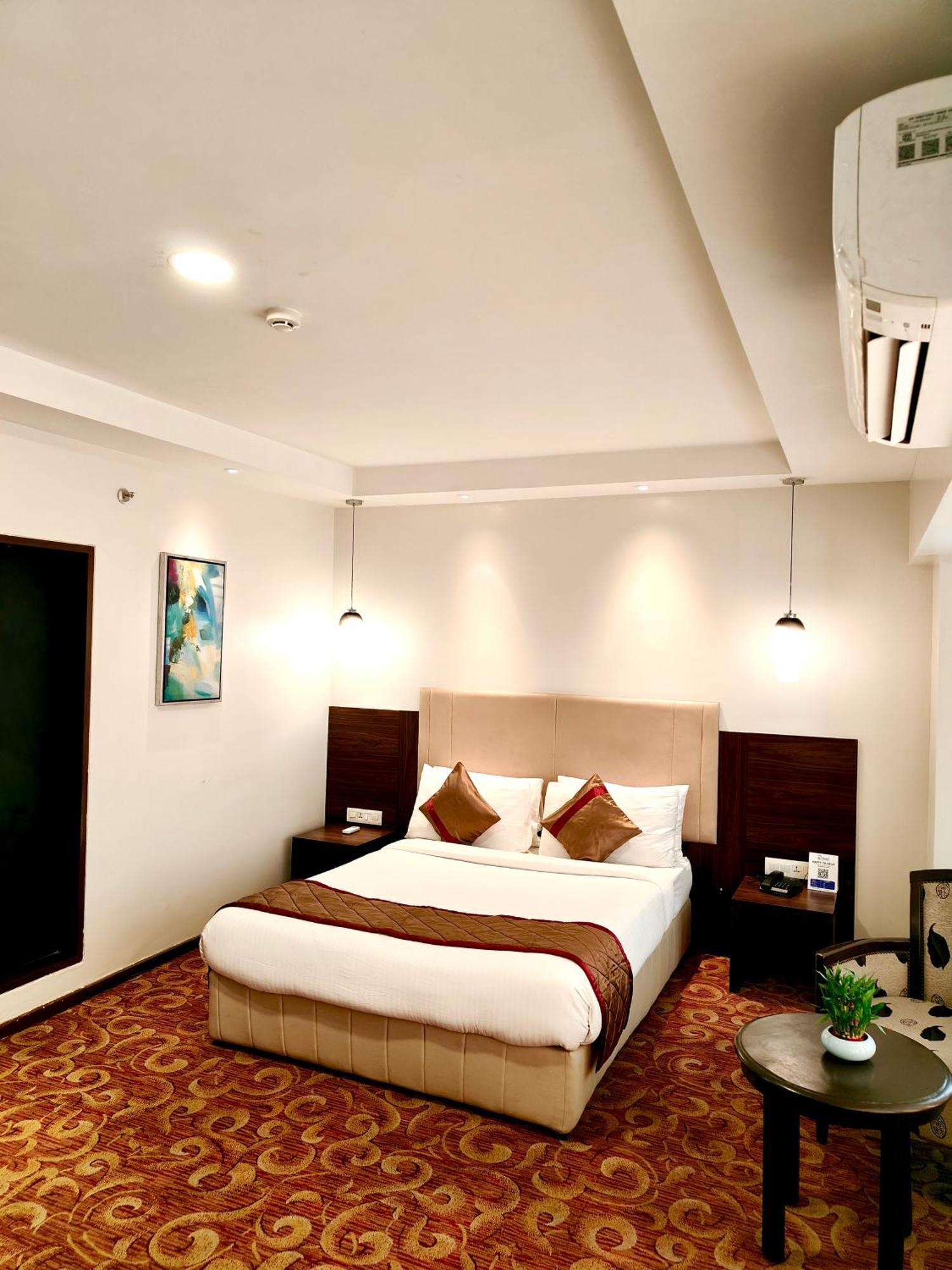 The Altruist Business Hotel Kharadi Pune Dış mekan fotoğraf